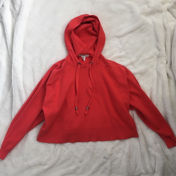 Cropped Red Sweatshirt - Picture 4 of 5